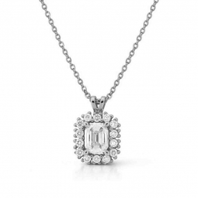 Collier diamant taille Emeraude de Synth�se