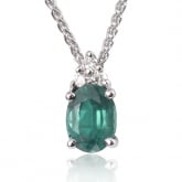  Collier meraude 1.20 ct serti de diamants 0.09 ct - Autre version
