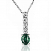 Collier meraude ovale serti de diamants - Autre version
