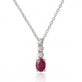 Collier rubis ovale serti de dimants - Autre version