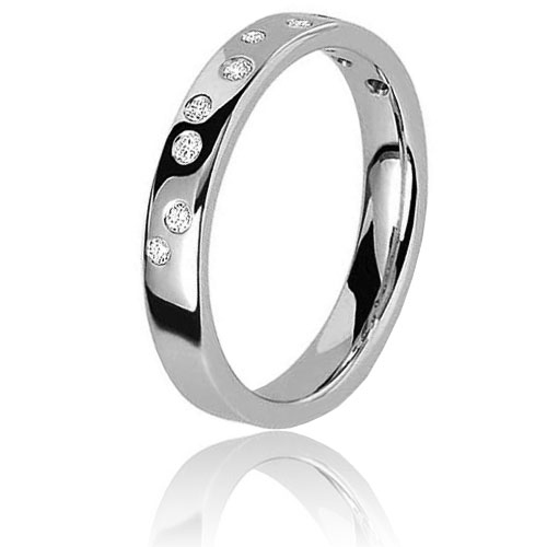 Alliance stellaire en or blanc sertie de diamants 0.16 ct