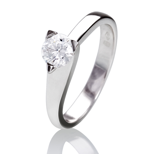 Bague or solitaire