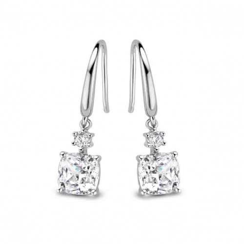 Boucles d'oreilles en argent serties de zirconium Naiomy Silver